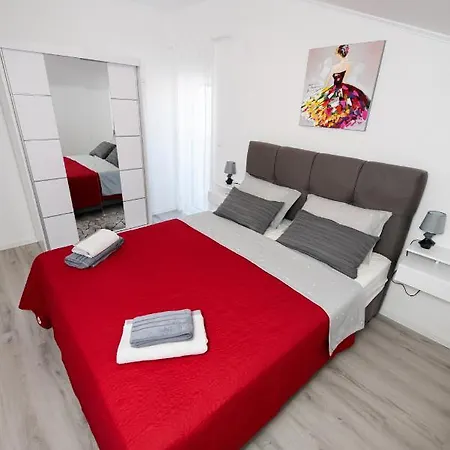 Apartament Marta Veli Iž