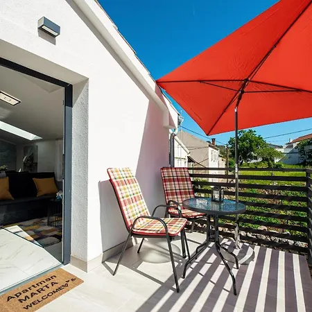 Apartament Marta *